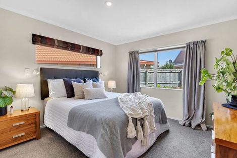 Photo of property in Holdsworth Villas, 54/2 William Donald Drive, Solway, Masterton, 5810