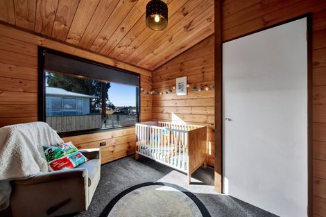 Photo of property in 221 Parklands Avenue, Bell Block, New Plymouth, 4312