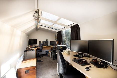 Photo of property in 9 Lombardy Place, Whalers Gate, New Plymouth, 4310