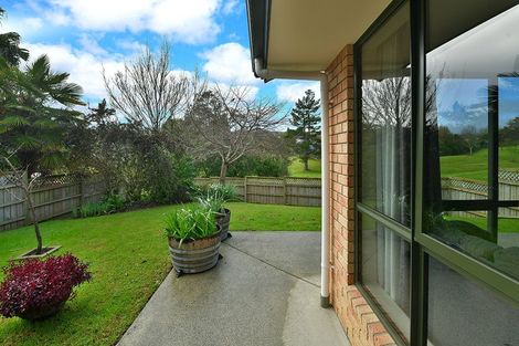 Photo of property in 30 Cabeleigh Drive, Helensville, 0800