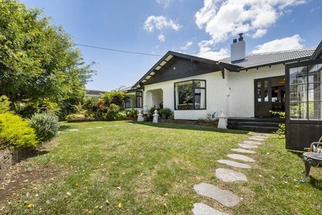 Photo of property in 33 Fitzroy Road, Fitzroy, New Plymouth, 4312
