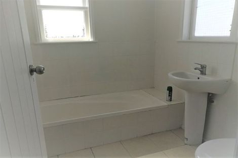 Photo of property in 103 Bayswater Avenue, Bayswater, Auckland, 0622