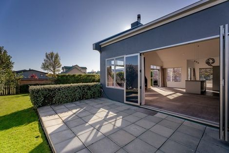 Photo of property in 8 Matthews Crescent, Cromwell, 9310