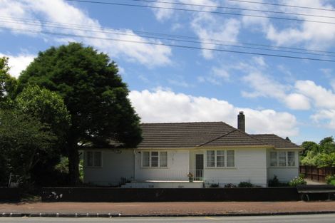 Photo of property in 352 Blockhouse Bay Road, Avondale, Auckland, 0600