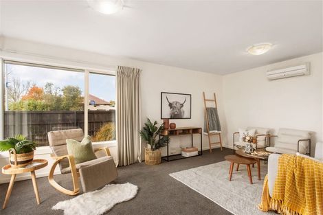 Photo of property in 102 Lowry Avenue, Redwood, Christchurch, 8051