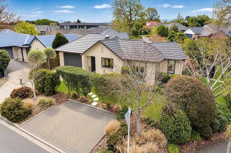 Photo of property in 16 Limes Avenue, Parklands, Christchurch, 8083