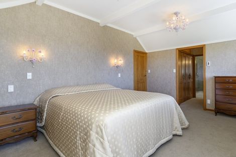 Photo of property in 140 Kayelene Place, Omokoroa, 3114