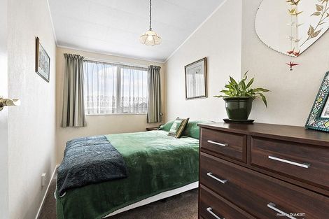 Photo of property in 6 Kekerenga Street, Strathmore Park, Wellington, 6022