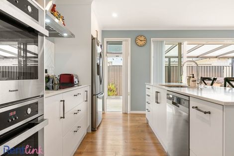 Photo of property in 32 Trans Tasman Way, Pyes Pa, Tauranga, 3112