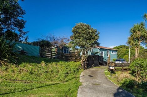 Photo of property in 5 Muri Road, Pukerua Bay, 5026