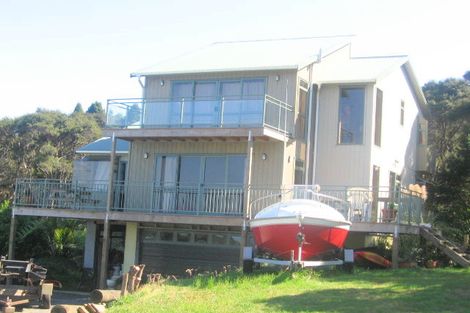 Photo of property in 22 Punga Place, Whitianga, 3510