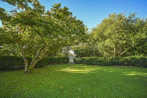 Photo of property in 36 Kaiapo Road, Camberley, Hastings, 4120