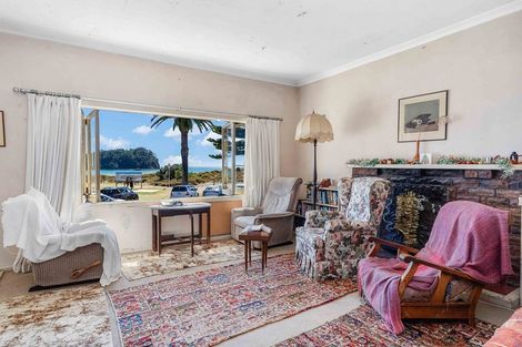 Photo of property in 39 Marine Parade, Mount Maunganui, 3116
