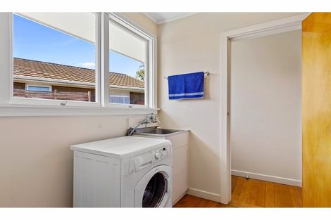 Photo of property in 3 Ostend Place, Avonhead, Christchurch, 8042