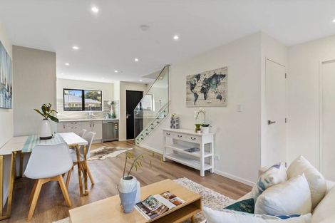 Photo of property in 4b Hazards Road, Weymouth, Auckland, 2103