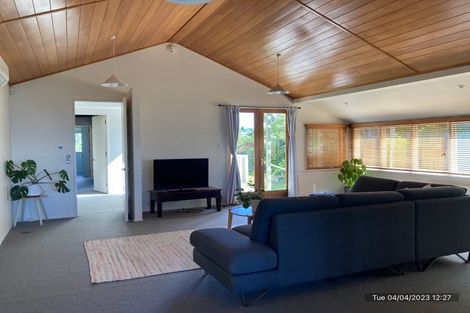 Photo of property in 25 Putnam Street, Northland, Wellington, 6012