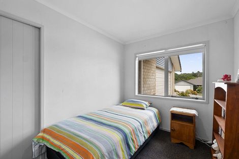 Photo of property in 27 Redwood Crescent, Hurdon, New Plymouth, 4310