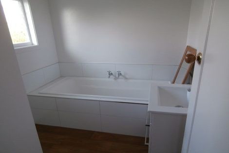 Photo of property in 62 Browns Road, St Albans, Christchurch, 8014