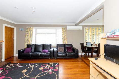 Photo of property in 3 Onslow Street, West End, Timaru, 7910