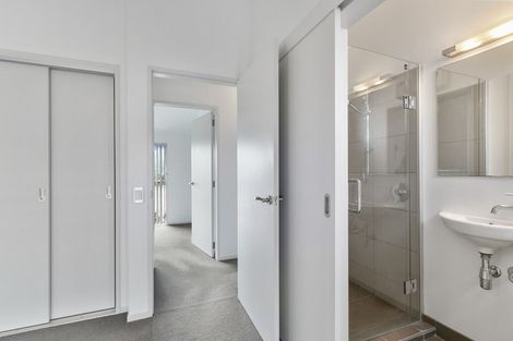 Photo of property in 1a/10 Park Avenue, Epuni, Lower Hutt, 5011