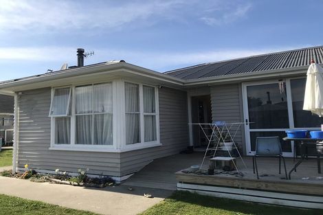 Photo of property in 308 Ruru Place, Camberley, Hastings, 4120