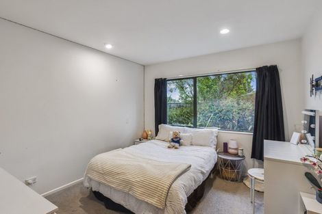 Photo of property in 8 Leigh Place, Paraparaumu Beach, Paraparaumu, 5032