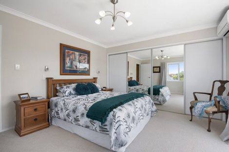 Photo of property in 2/44 Richmond Avenue, Northcote Point, Auckland, 0627