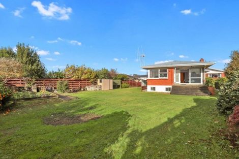 Photo of property in 6 Aotea Place, Chedworth, Hamilton, 3210