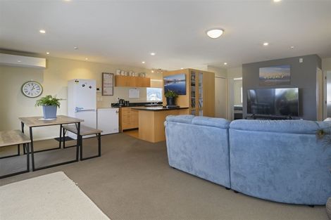 Photo of property in 1/1086 Papamoa Beach Road, Papamoa Beach, Papamoa, 3118