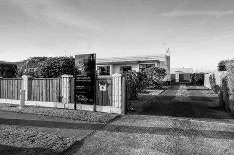 Photo of property in 18 Egmont Street, Hawera, 4610