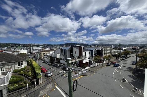 Photo of property in 77 Brougham Street, Mount Victoria, Wellington, 6011
