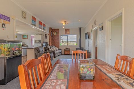 Photo of property in 347 Waimate Highway, Saint Andrews, Timaru, 7971