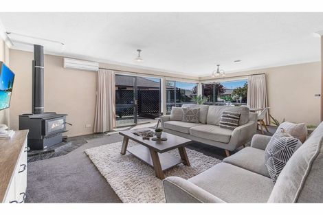 Photo of property in 23 Mathias Place, Kaiapoi, 7630