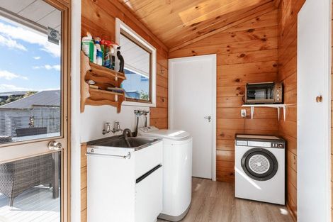 Photo of property in 15 Hamurana Road, Omokoroa, 3114