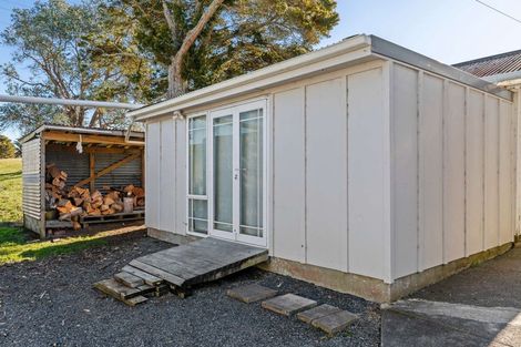 Photo of property in 3135 Kaipara Coast Highway, Glorit, Warkworth, 0984