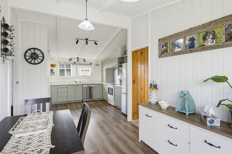 Photo of property in 125 Tiro Tiro Road, Levin, 5510