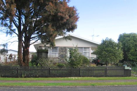 Photo of property in 19 Joanna Place, Deanwell, Hamilton, 3206