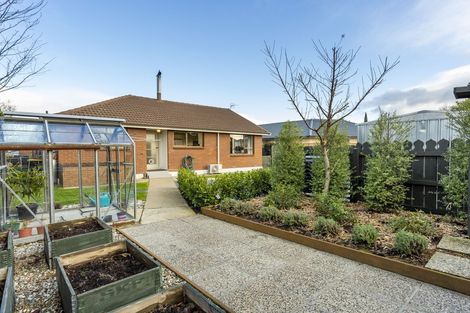 Photo of property in 2 Kent Place, Mosgiel, 9024