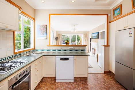 Photo of property in 25 Ake Ake Avenue, Hokowhitu, Palmerston North, 4410