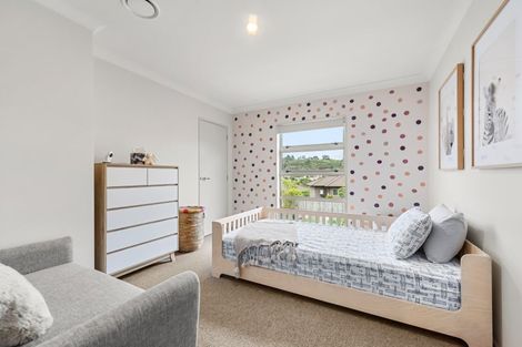 Photo of property in 10 Speldhurst Grove, Stokes Valley, Lower Hutt, 5019