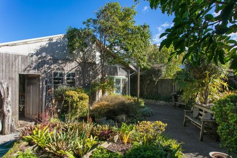 Photo of property in 1 Oneroa Road, Wainui, Gisborne, 4010