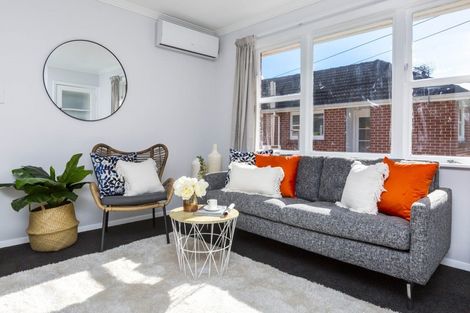 Photo of property in 1/29 Hillside Drive, Maoribank, Upper Hutt, 5018