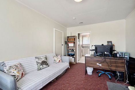Photo of property in 8 Turkington Street, Tawa, Wellington, 5028