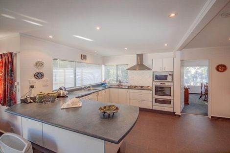 Photo of property in 7 Amesbury Drive, Churton Park, Wellington, 6037