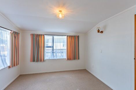 Photo of property in 101 Norfolk Crescent, Otaki Beach, Otaki, 5512