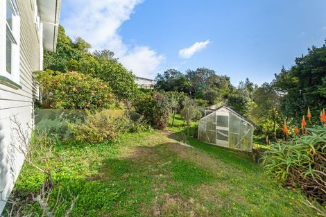 Photo of property in 125 Sievers Grove, Cannons Creek, Porirua, 5024