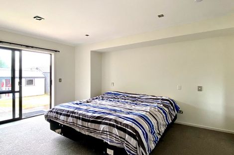 Photo of property in 2 Shaun Close, Papamoa Beach, Papamoa, 3118