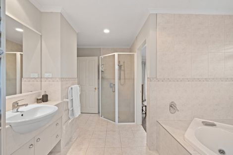 Photo of property in 48 Oxford Street, Te Puke, 3119