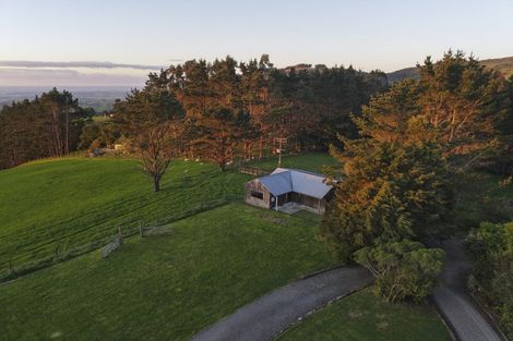 Photo of property in 696 Pahiatua Aokautere Road, Aokautere, Palmerston North, 4471