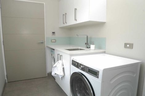 Photo of property in 36 San Priamo Place, Paraparaumu Beach, Paraparaumu, 5032